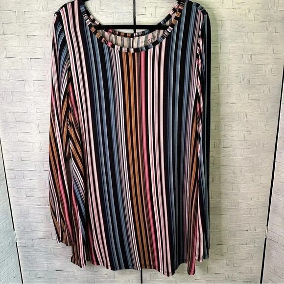 Lane Bryant, long sleeve tea striped very colorful plus size 18/20 long - Picture 1 of 8
